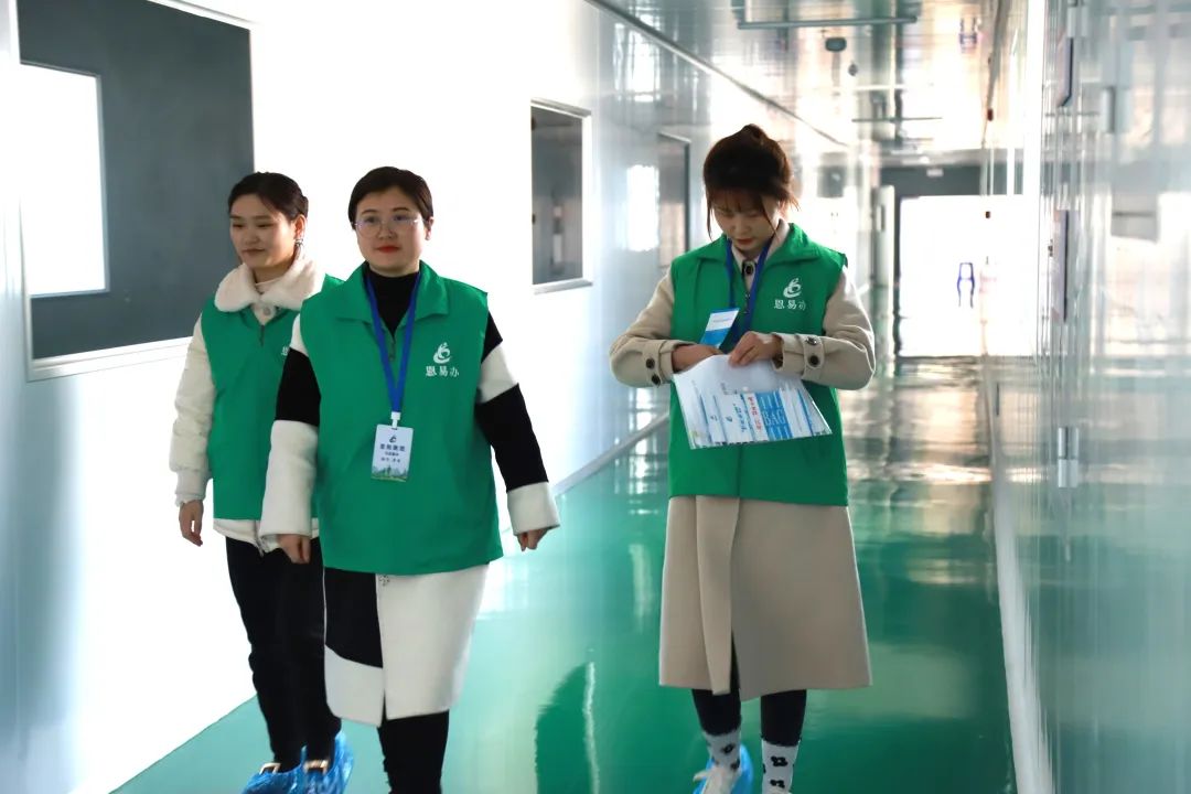 【聚焦“三年行动”】区行政审批局：持续建强“恩阳跑团” 以最优服务跑出营商环境“加速度”