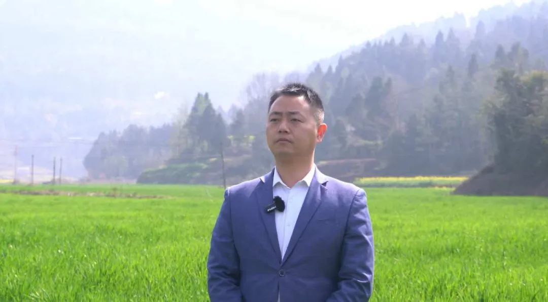 【贯彻落实全会精神】实施“三年行动”·奔跑2023⑩群乐镇