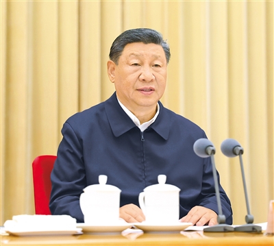 习近平在全国教育大会上强调 紧紧围绕立德树人根本任务 朝着建成教育强国战略目标扎实迈进 习近平代表党中央向全国广大教师和