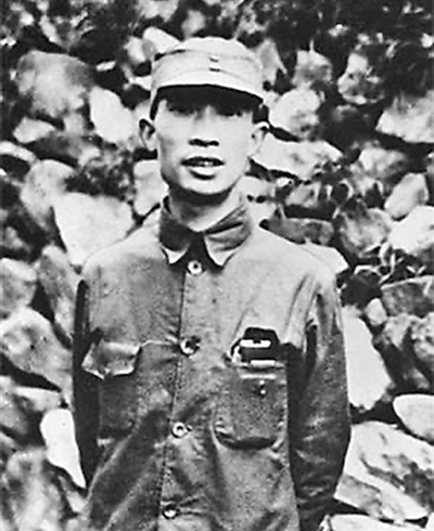 新闻战士何云：最后一颗子弹留给自己（铭记历史 缅怀先烈·抗日英雄）