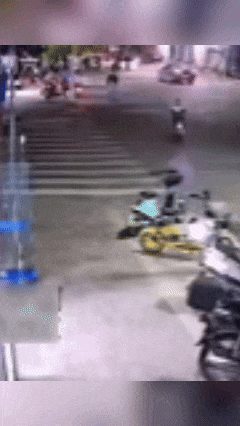 共享电单车≠共享“玩具”！未成年人骑行安全指南